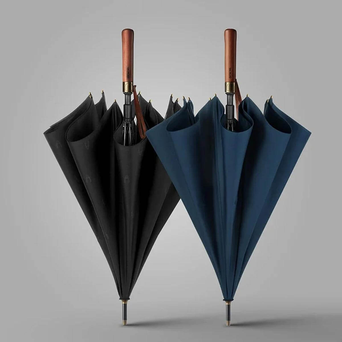 Quick-dry navy umbrella with 8-rib fiberglass skeleton