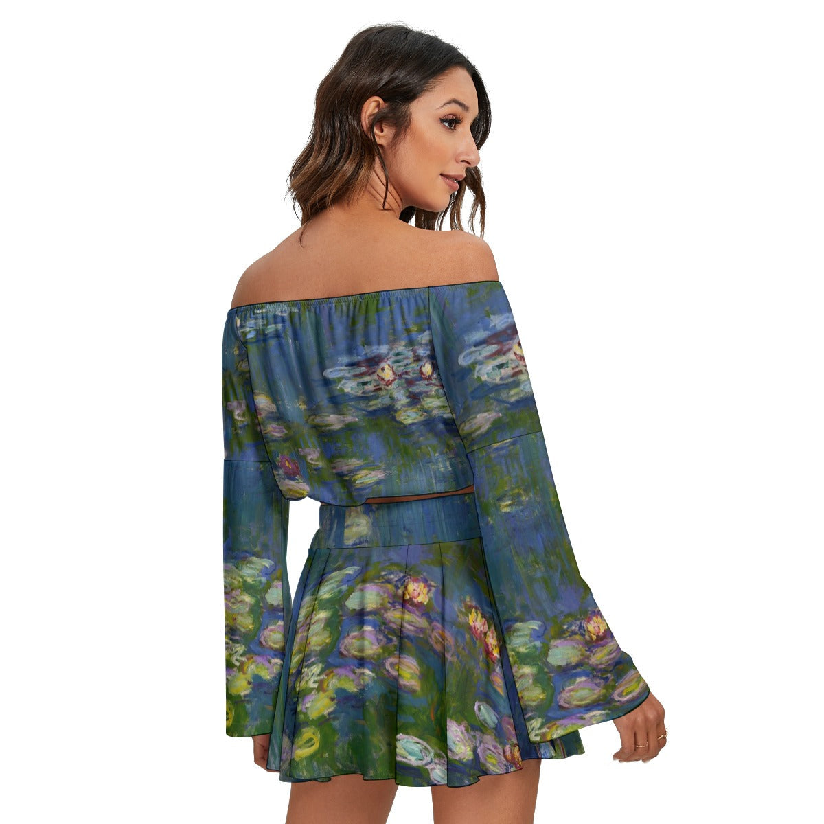 Floral Fantasy Wear for Artistic Fashionistas