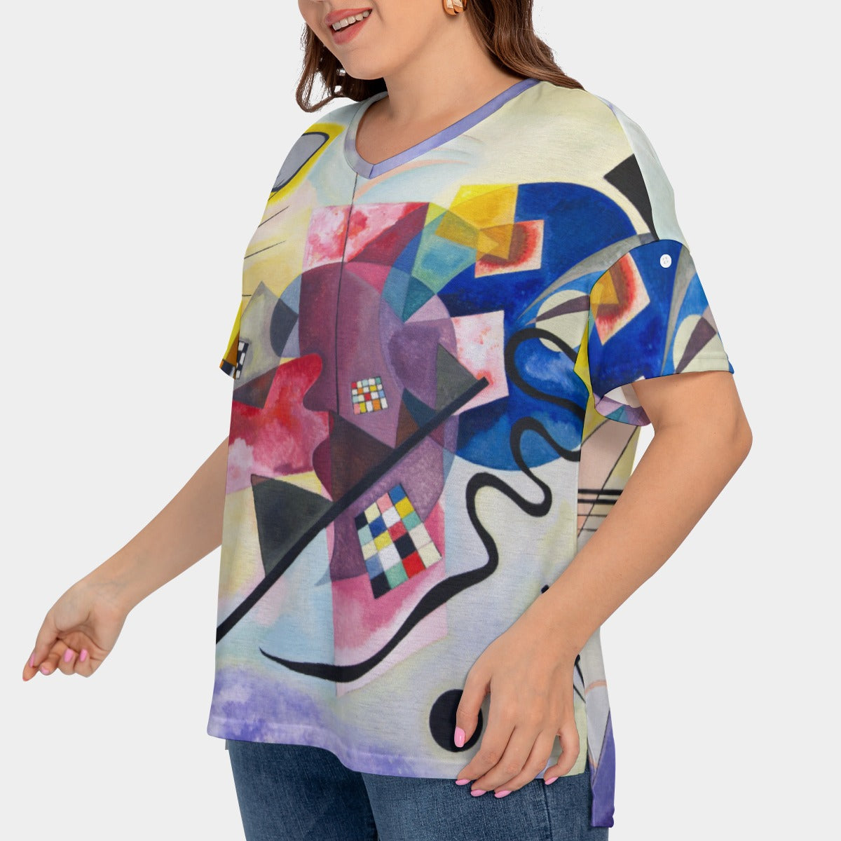 Eye-catching tee inspired by Wassily Kandinsky's iconic artwork